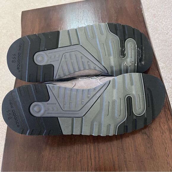 NEW BALANCE Made In USA 998 Cor MEN’s Suede Sneakers Like NEW US 8 - Picture 10 of 10